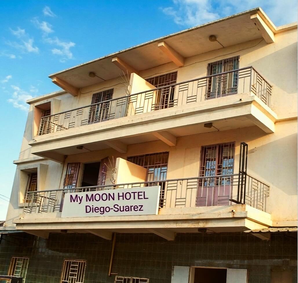 Façade de l'hôtel
